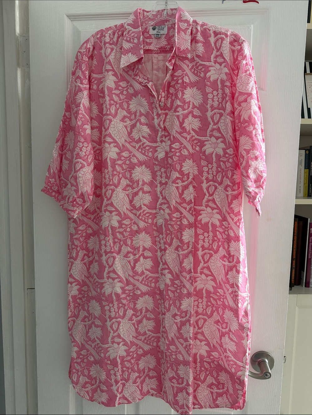 Holly Shae Design pink and white cotton 
Size: One size
Excellent condition